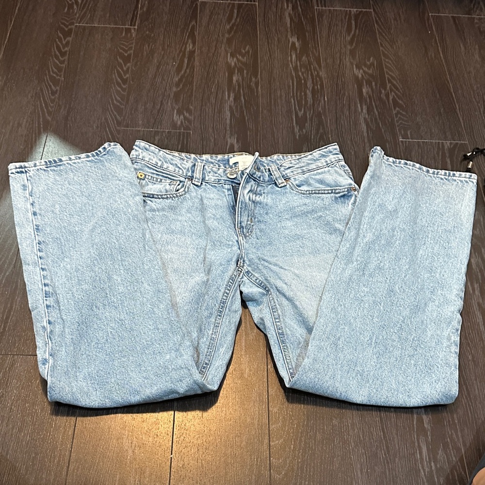 H&M Men's Light Blue Relaxed Jeans